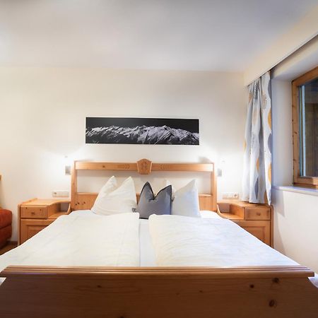 Appartements Hochlega Neukirchen am Großvenediger 部屋 写真