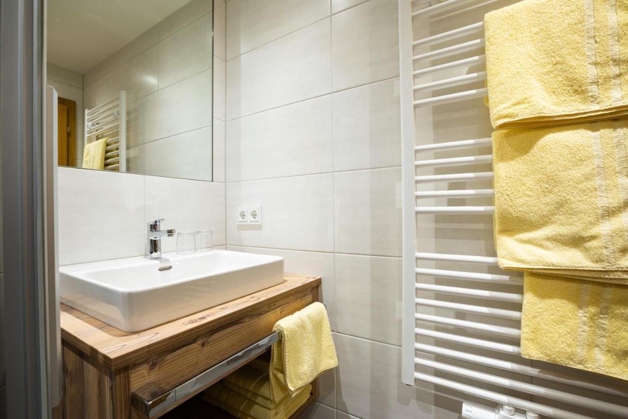 Appartements Hochlega Neukirchen am Großvenediger エクステリア 写真