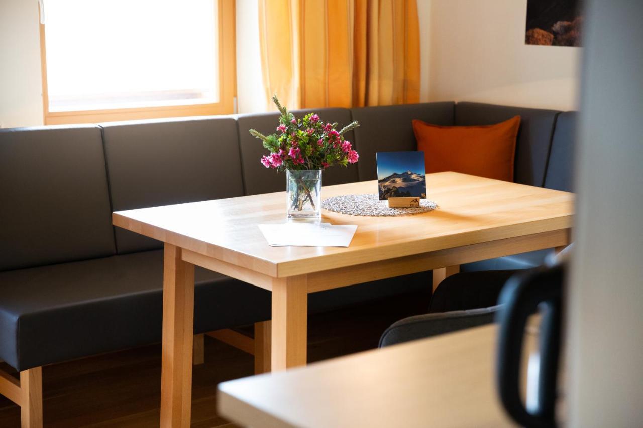 Appartements Hochlega Neukirchen am Großvenediger エクステリア 写真